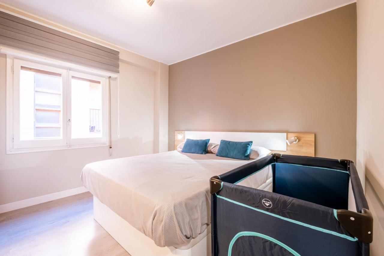 Centrico Apartamento Con Wifi En Zaragoza Exterior photo